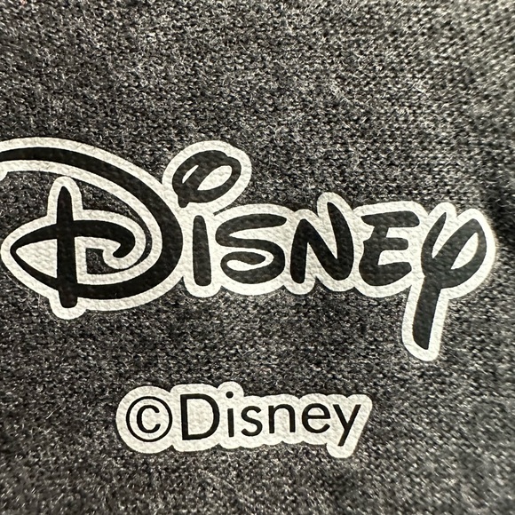 Womans Mickey Group Besties T-Shirt Size Large - Picture 3 of 4